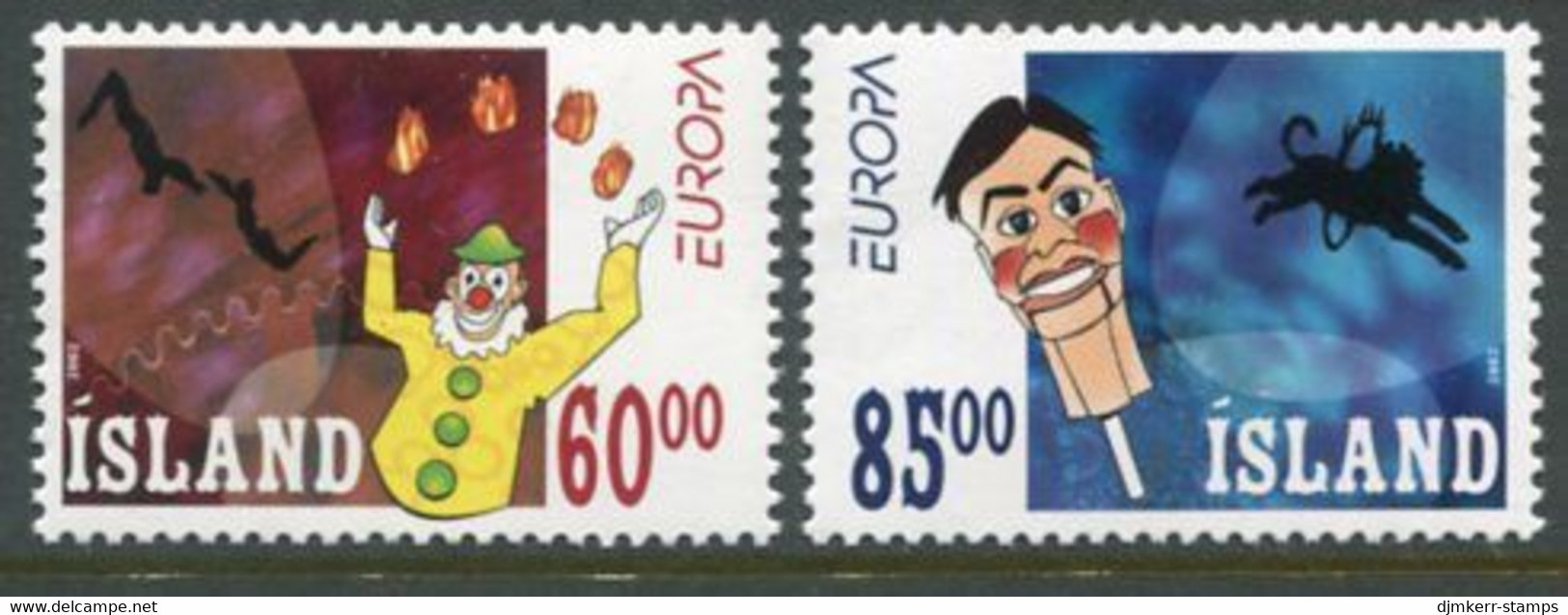 ICELAND  2002 Europa: Circus MNH / **.  Michel 1009-10 - Ongebruikt