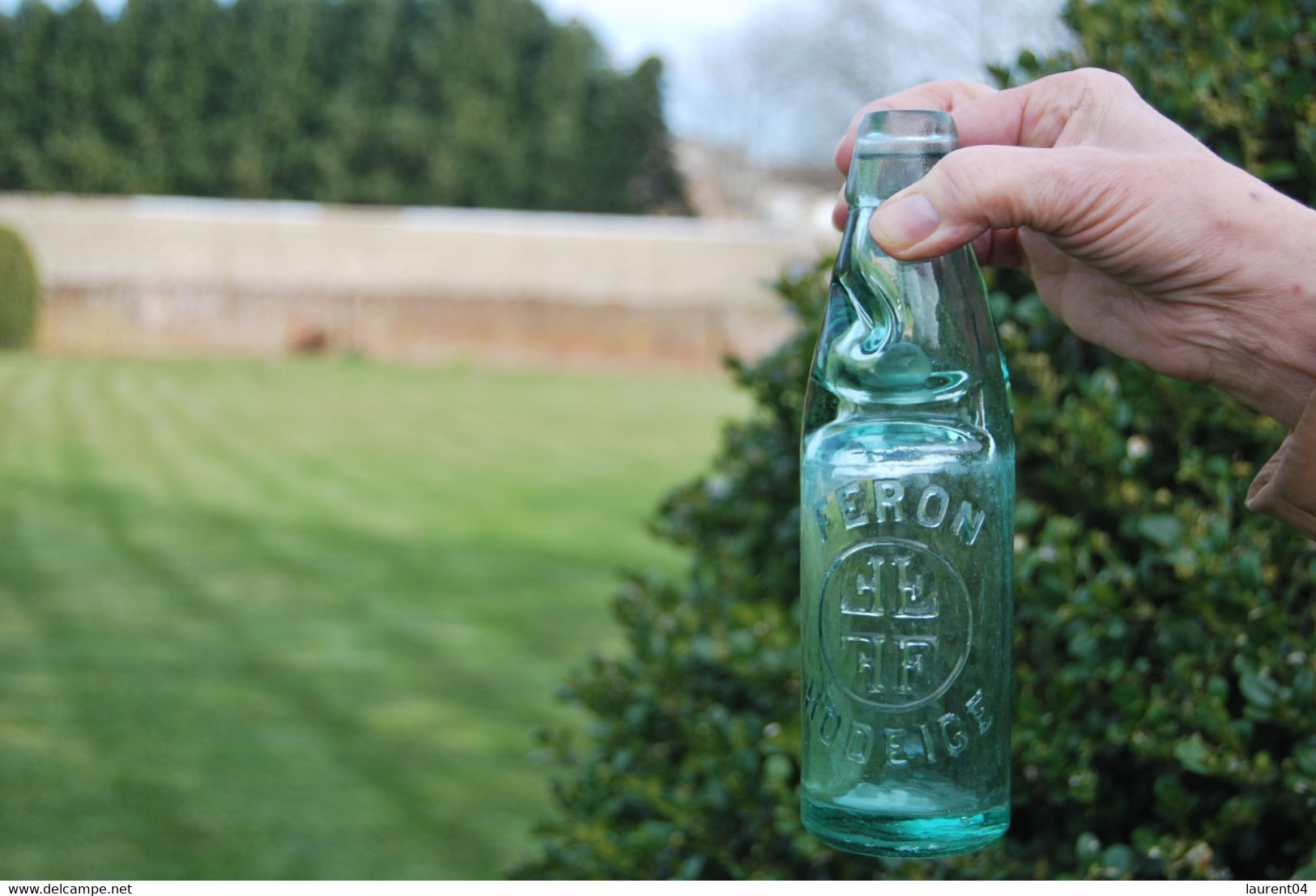 BRASSERIE, LIMONADIER. FERON HODEIGE, REMICOURT ( WAREMME). ANCIENNE BOUTEILLE A SODA - Remicourt