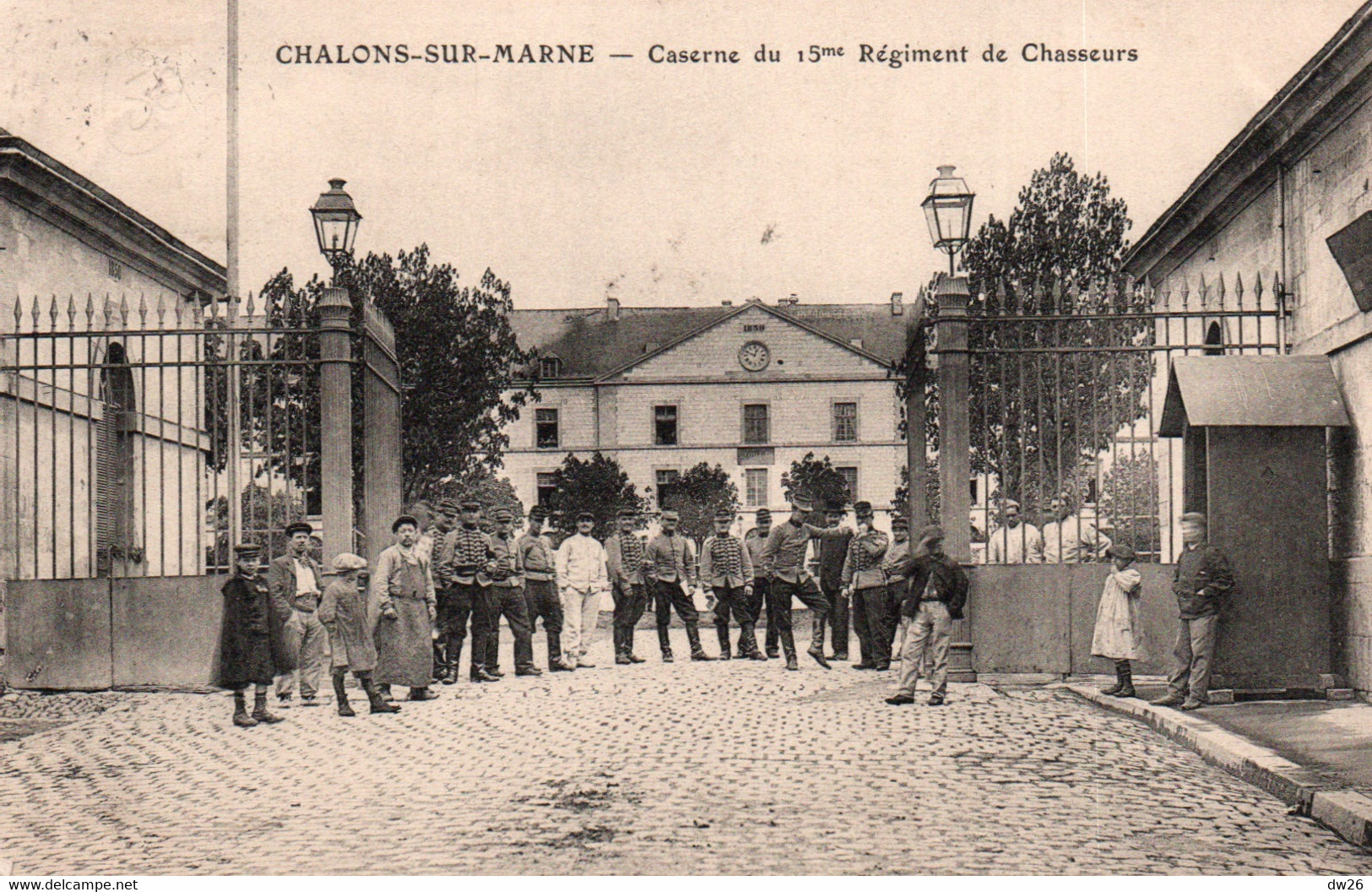 Châlons-sur-Marne - Caserne Du 15ème Régiment De Chasseurs, Grille D'entrée - Barracks