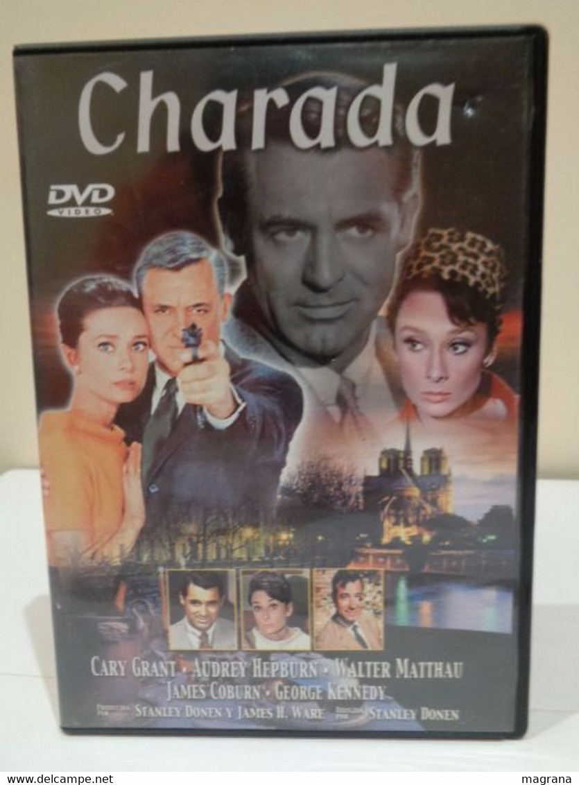 Película DVD. Charada. Protagonizada Por Cary Grant, Audrey Hepburn, Walter Matthau, James Cobrun Y George Kennedy. 1963 - Klassiker