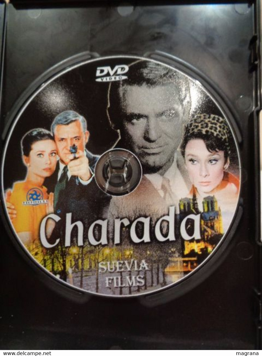 Película DVD. Charada. Protagonizada Por Cary Grant, Audrey Hepburn, Walter Matthau, James Cobrun Y George Kennedy. 1963 - Classiques