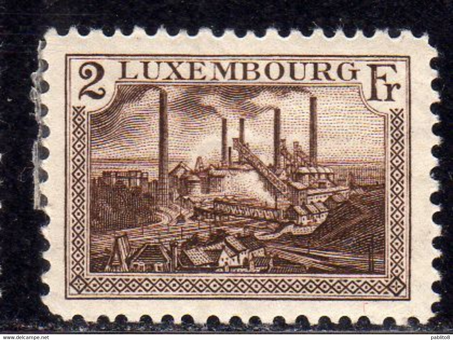 LUXEMBOURG LUSSEMBURGO 1921 1934 1926 FOUNDRIES AT ESCH 2fr MLH - 1921-27 Charlotte Front Side