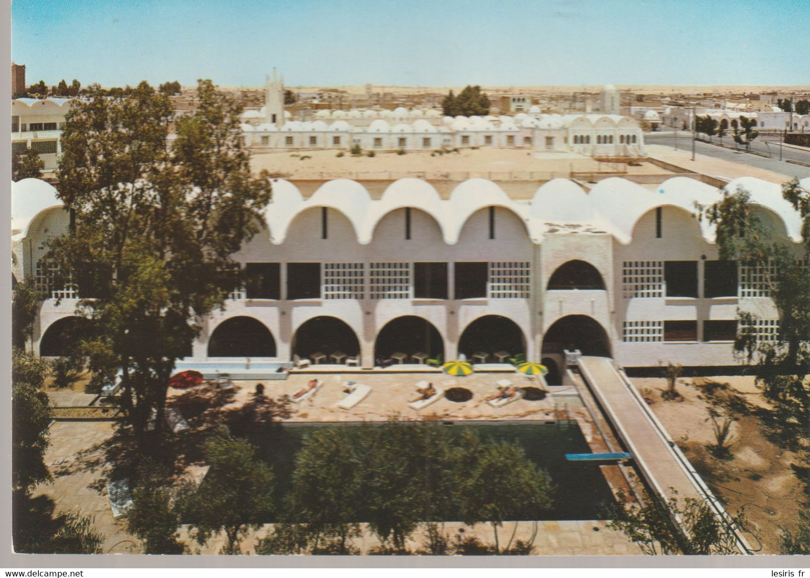 C.P. - PHOTO - EL OUED - HOTEL SOUF - SOCIETE NATIONALE D'EDITION ETR DE DIFFUSION - M 244 - El-Oued