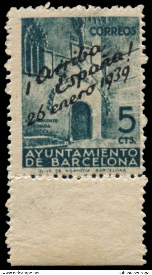 ** 22hcc. Sobrecarga Color Negro. Ligero Adelgazamiento. - Barcelona