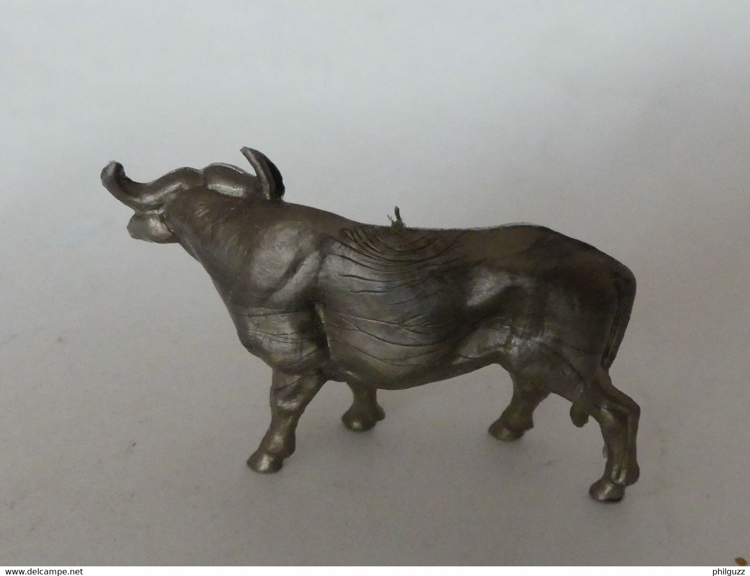 FIGURINE PUBLICITAIRE OMO LE ZOO BUFFLE PETITE TAILLE Animaux Animal - Other & Unclassified