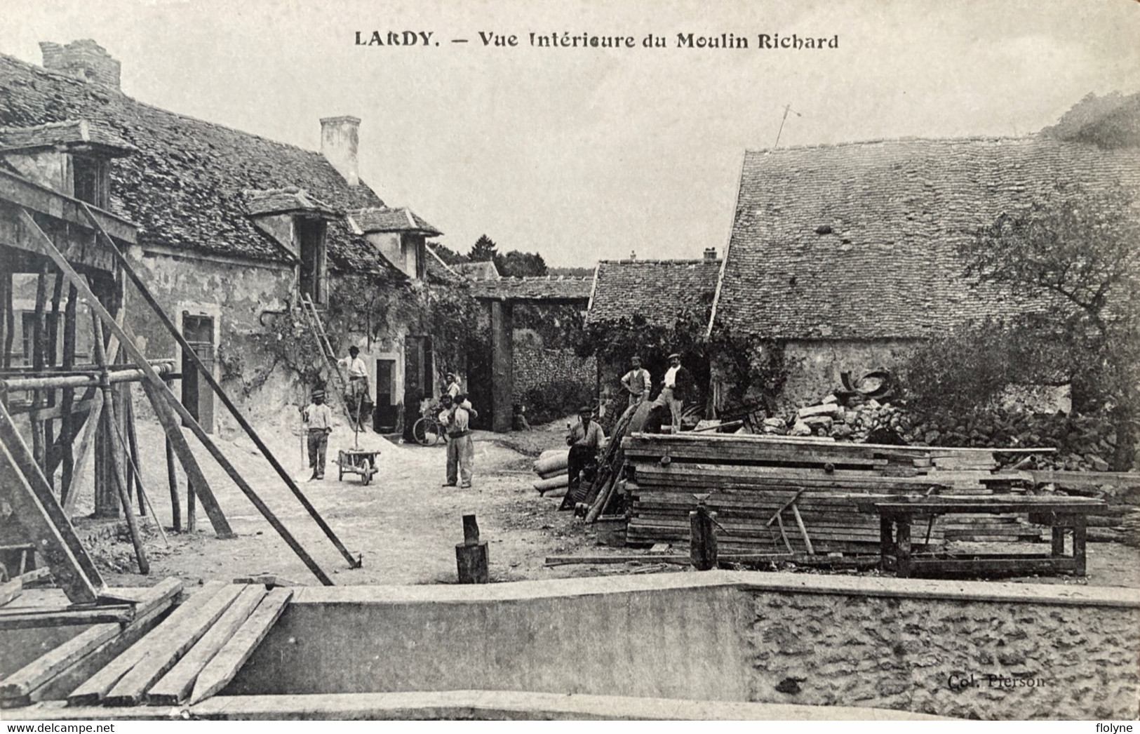 Lardy - Vue Intérieure Du Moulin Richard - Minoterie - Chantier Bois Scierie ? - Travaux - Lardy