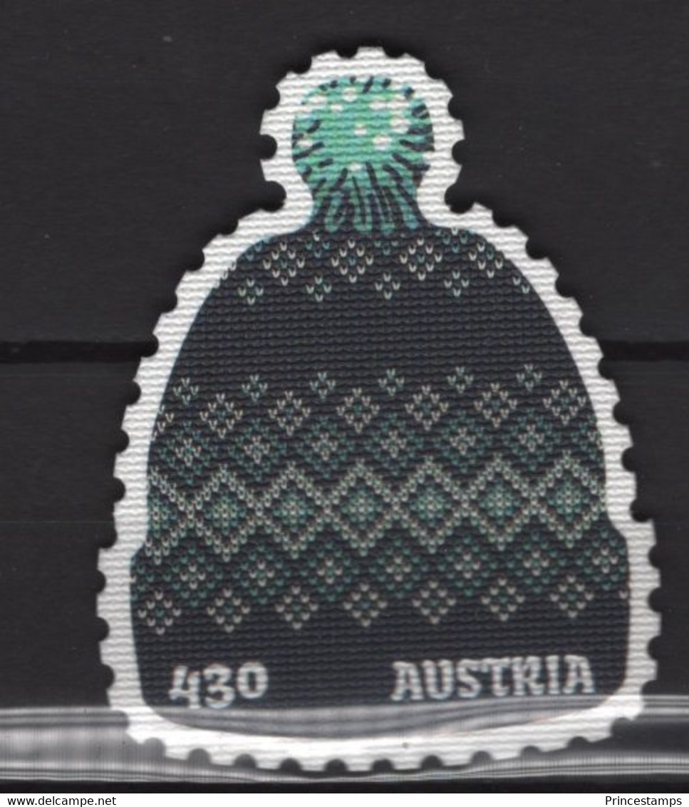 Austria (2022) - Set -  /  Winter Hat - UNUSUAL Textile - Tessili