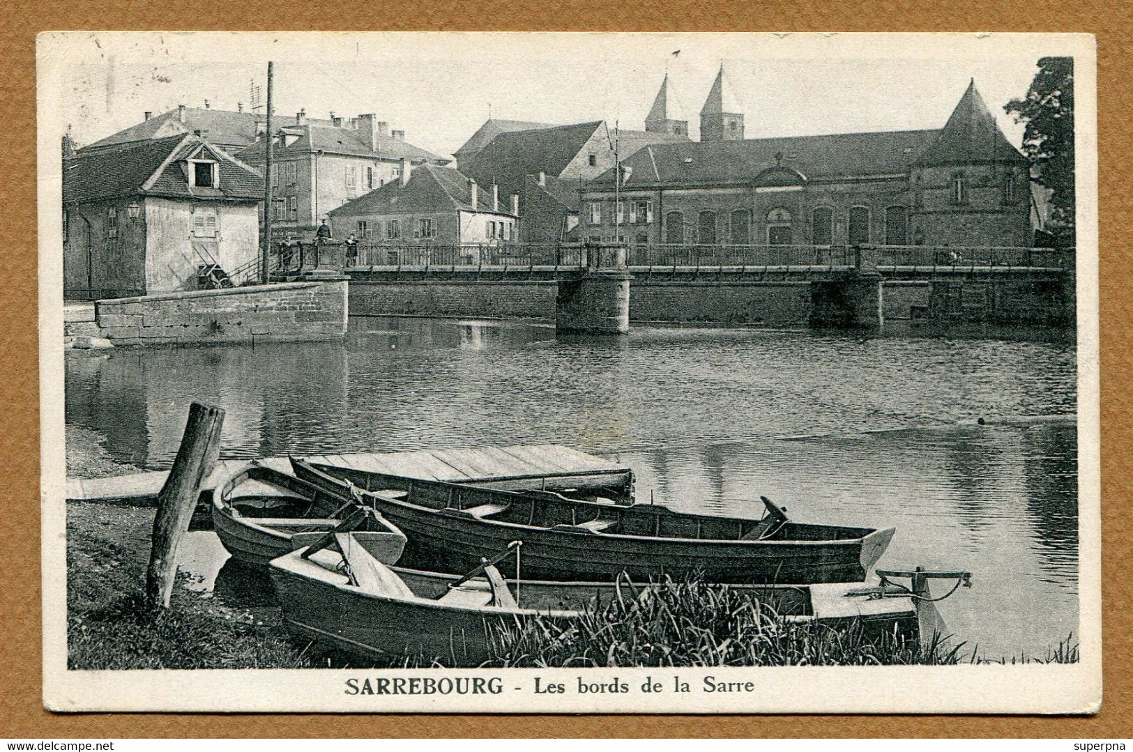 SARREBOURG  (57) : " LES BORDS DE LA SARRE " - Sarrebourg