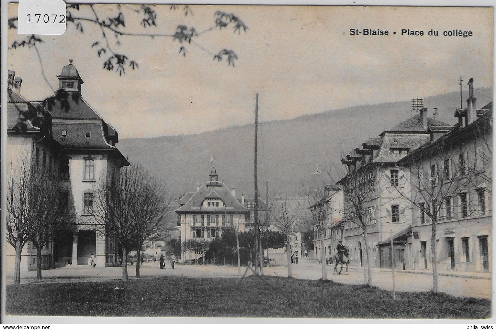 St. Blaise NE - Place Du College - Animee Belebt - Saint-Blaise