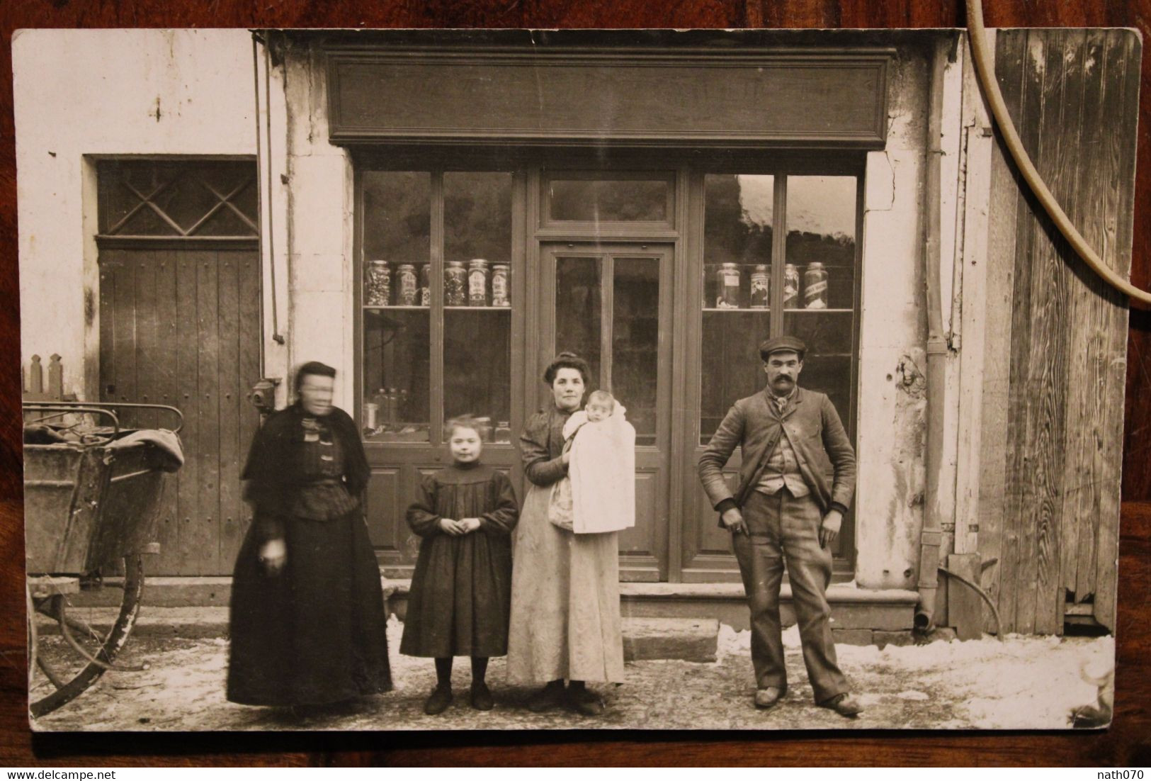 Carte Photo 1910's Confiserie Marchand De Bonbons Famille CPA Ak Animée Commerce Epicerie - Andere & Zonder Classificatie