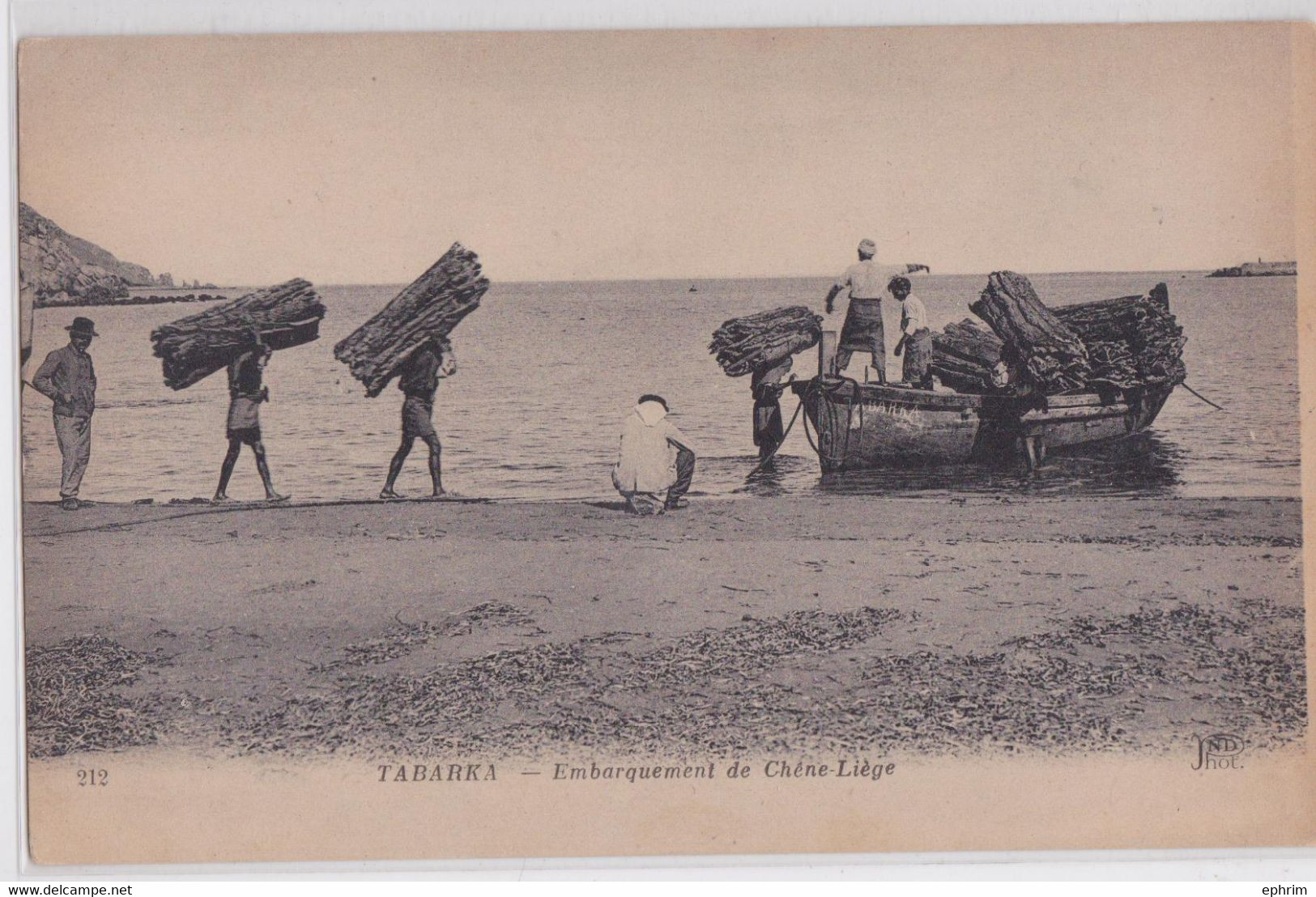 TABARKA - Embarquement De Chêne-Liège - Tunisia