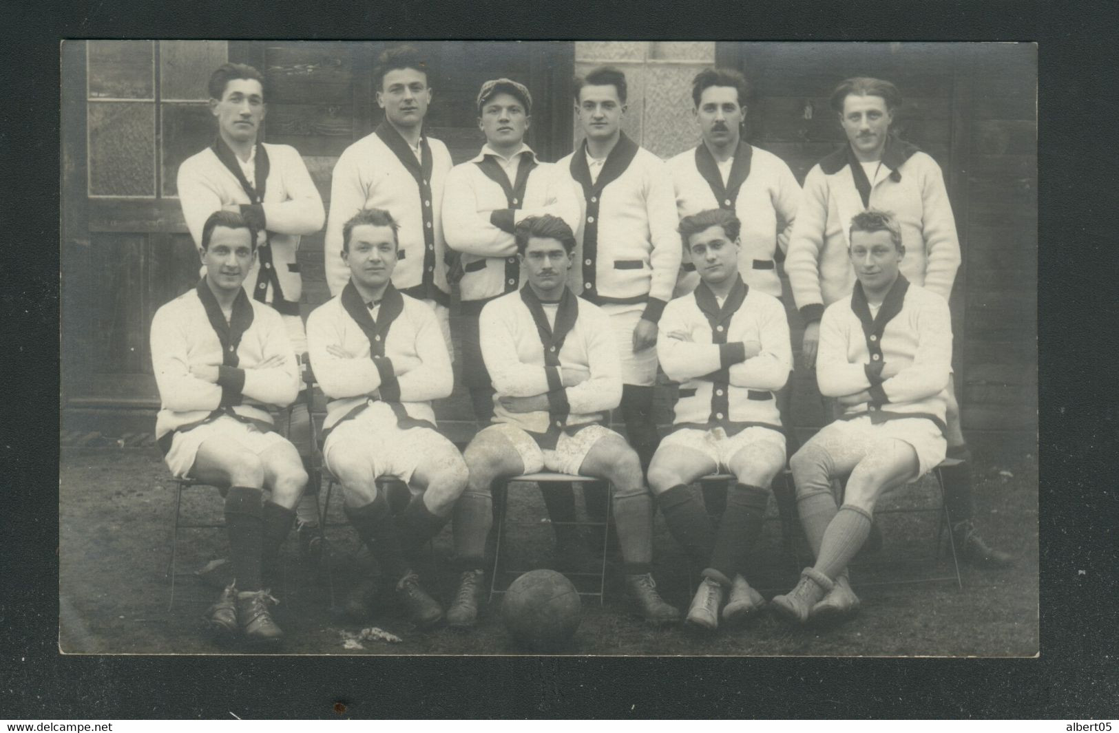 25 - Valentigney - Carte-Photo - Equipe De Foot-ball - Nouvelle Sur Delcampe - Valentigney