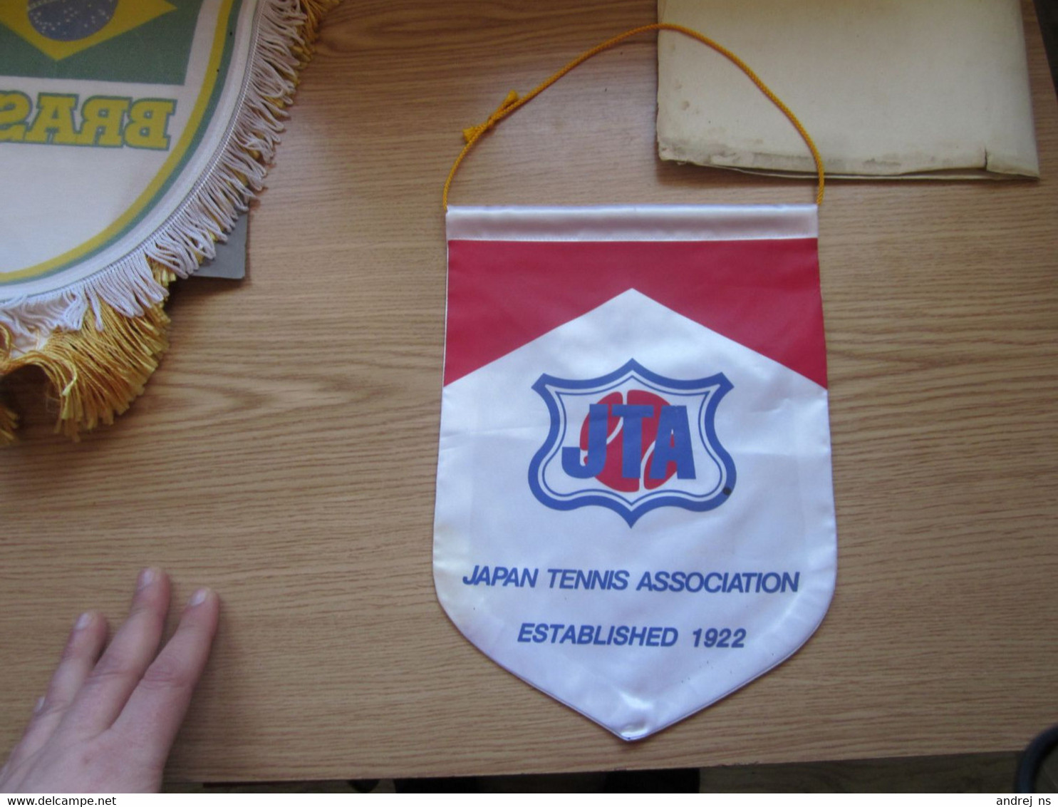 Flags J T A Japan Tennis Association Established 1922 - Bekleidung, Souvenirs Und Sonstige