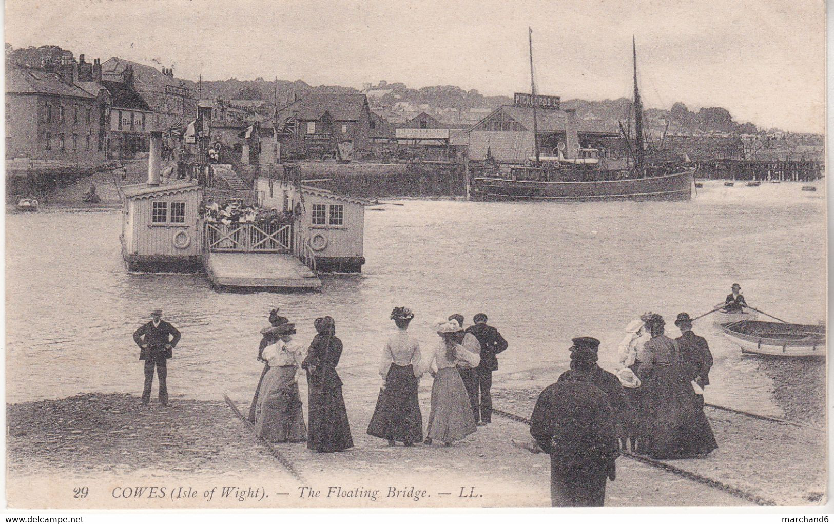 Isle Of Wight Cowes The Floationg Bridge édition LL N°29 - Cowes