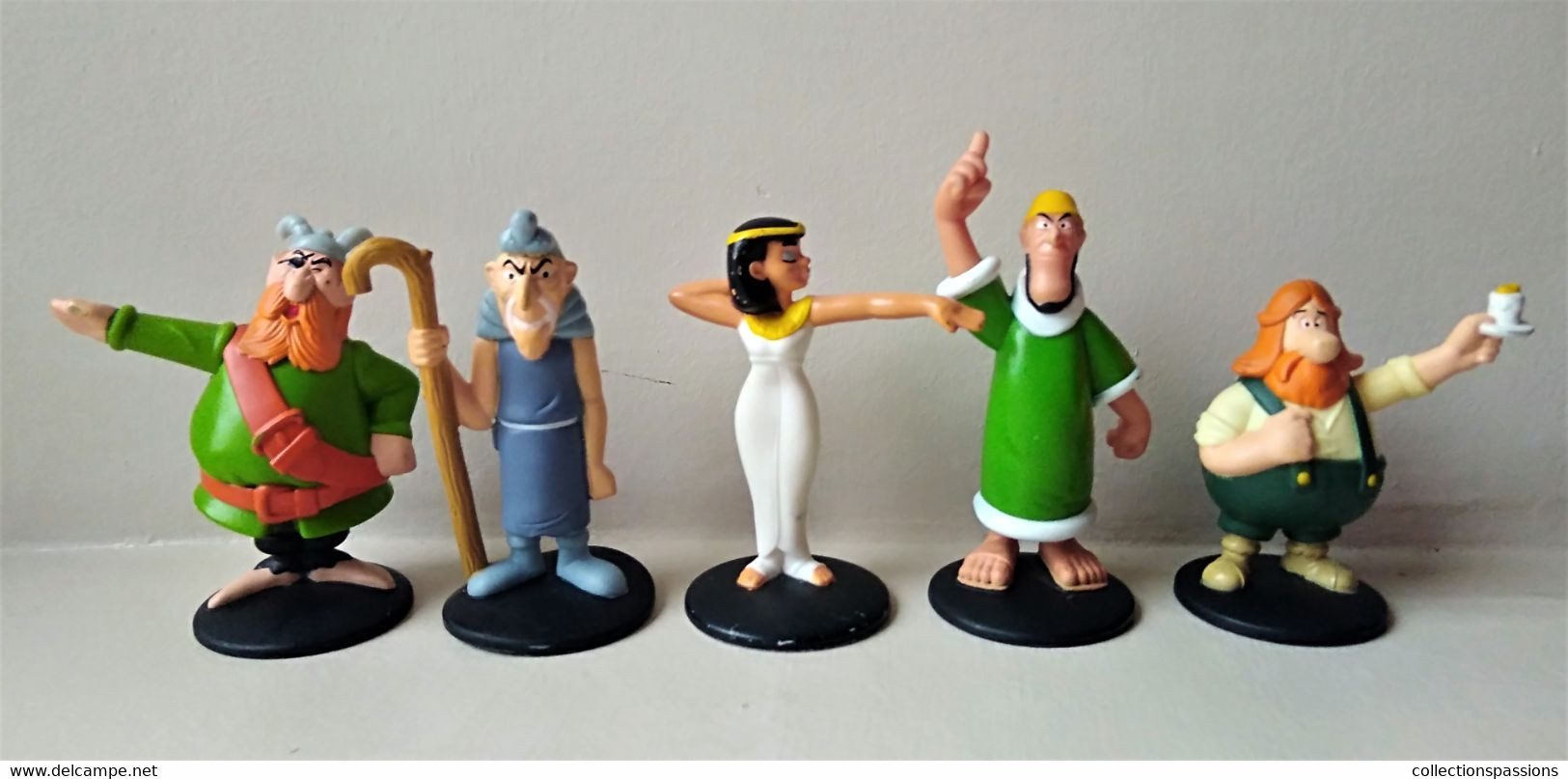 - ASTERIX - Mac Do - Lot De 5 Figurines - - Figurines En Plastique