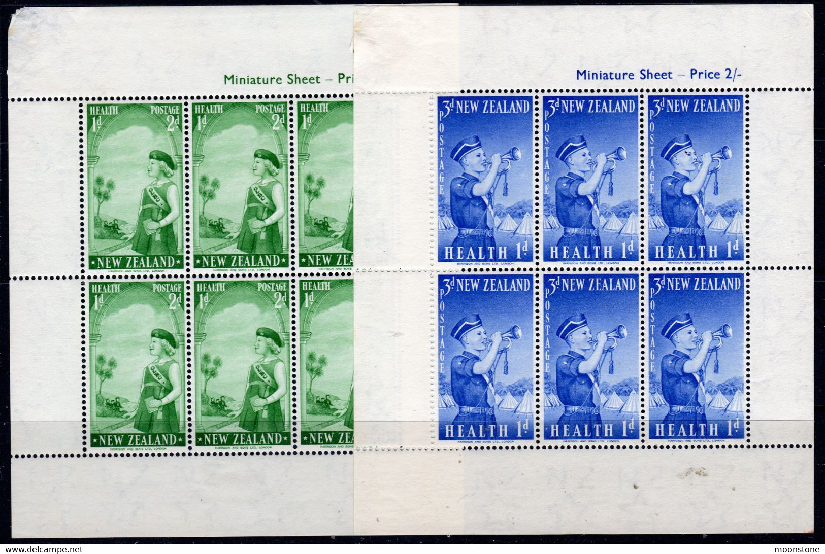 New Zealand 1958 Health Sheetlets Set Of 2, MNH But With Damage To Top Left Corner Where Once Stuck, SG 765a (A) - Neufs