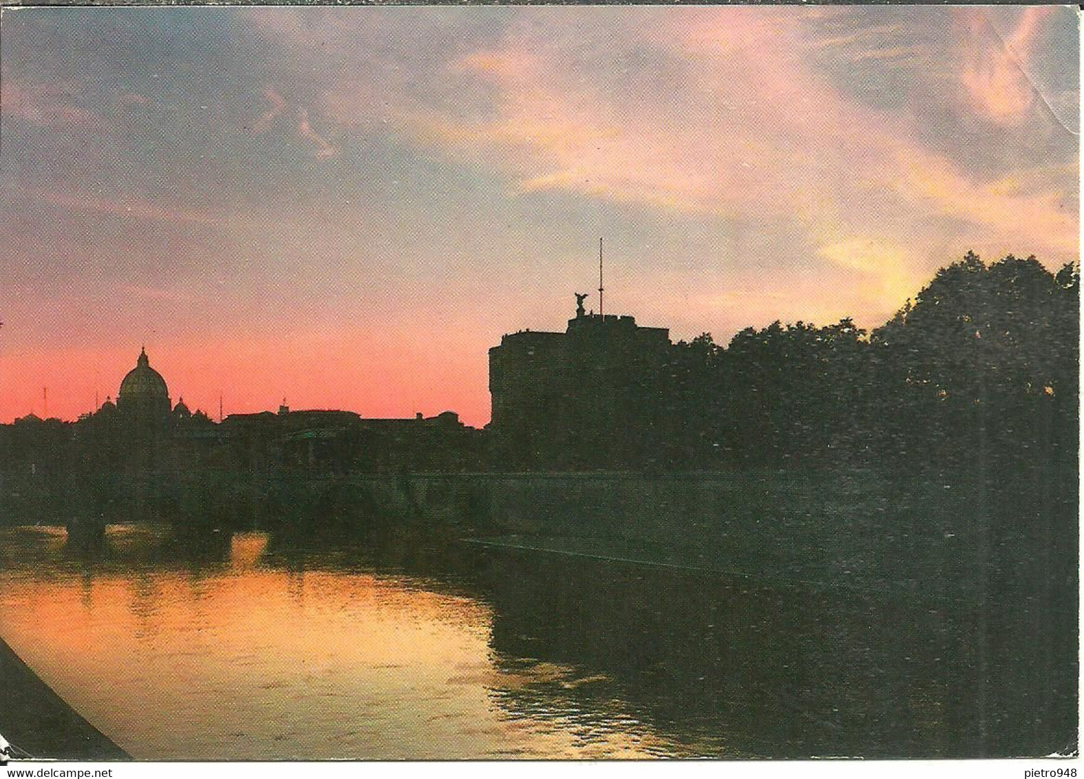 Roma (Lazio) Fiume Tevere Al Tramonto, Sullo Sfondo Basilica Di San Pietro E Castel Sant'Angelo - Fiume Tevere