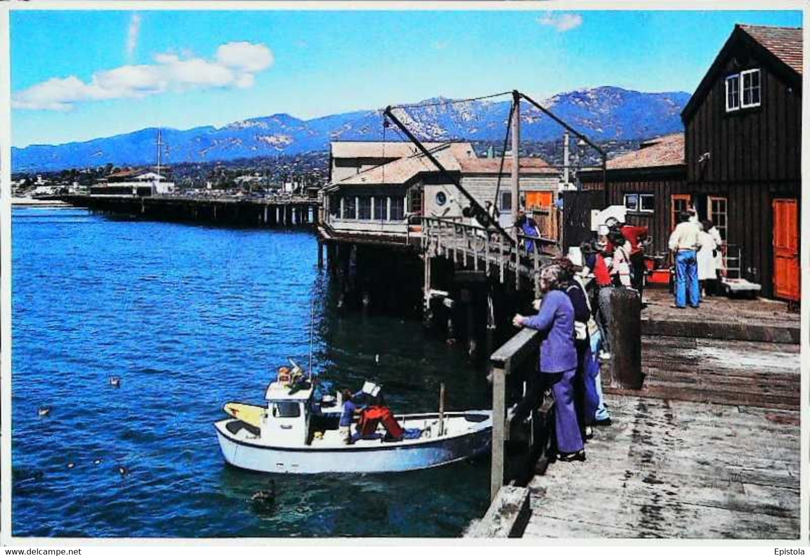 ►  STEARN'S WHARF , Santa Barbara - Fishing Boat - Santa Barbara