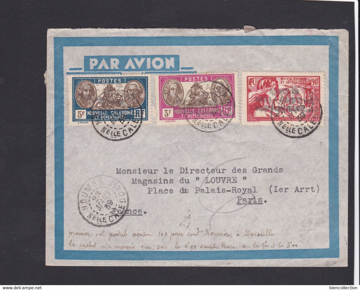 Nouvelle Calédonie. Poste Aérienne 1er Vol Nouméa-Paris Avec Timbres Surchargés , Signée Calves - Brieven En Documenten