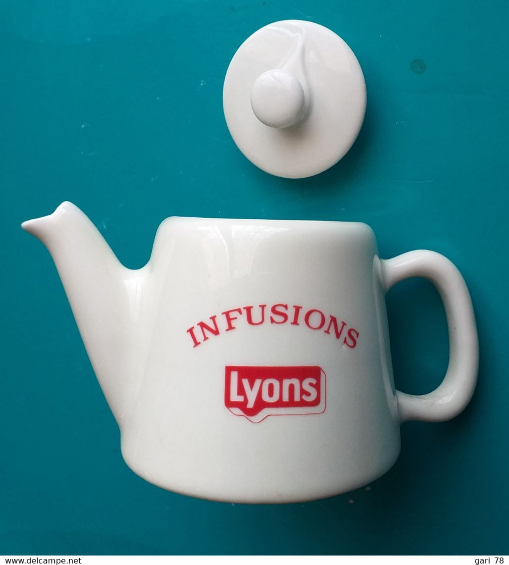 THEIERE Infusions LYONS - Porcelaine Pillivuyt - Contenance 25 Cl - Theepot