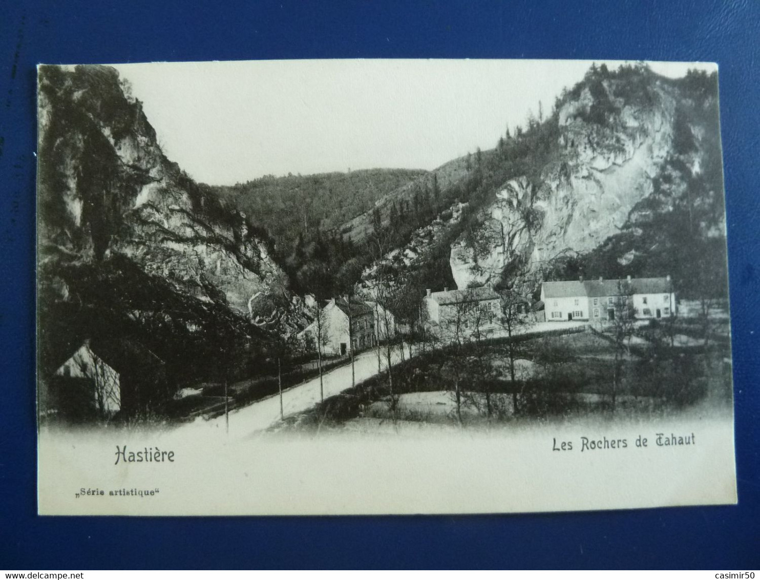 HASTIERE LES ROCHERS DE TAHAUT - Hastière