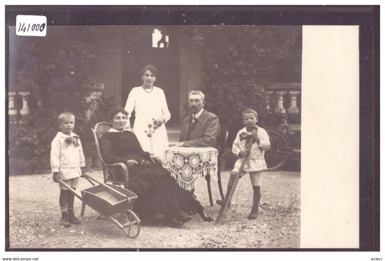 DISTRICT D'AUBONNE - UNE FAMILLE A GIMEL ( SELON FOURNISSEUR DE LA CARTE NON CIRCULEE ) - TB - Gimel