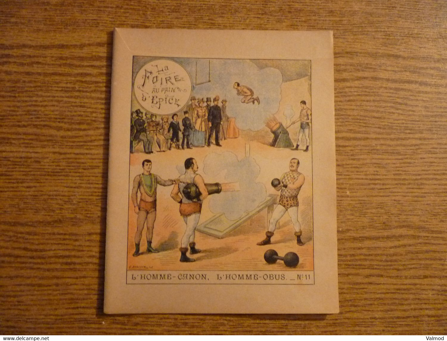 Protège-Cahier/Couverture "La Foire Au Pain D'Epice N°  11 L'Homme-Canon, L'Homme-Obus" - Plié 21,7 X 17,3 Cm Env. - Protège-cahiers