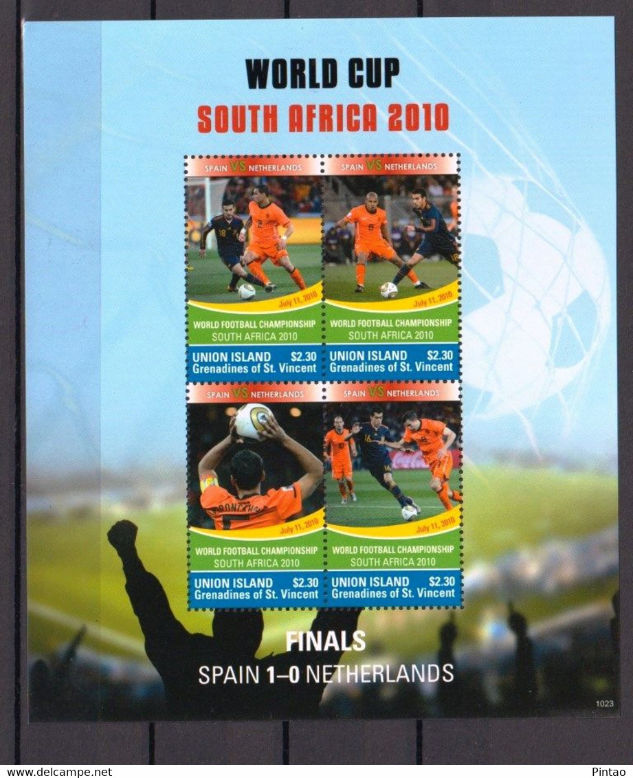 GRANADINAS DE S. VCENTE 2010- MNH (FUTEBOL)_  DPT1153 - 2010 – South Africa