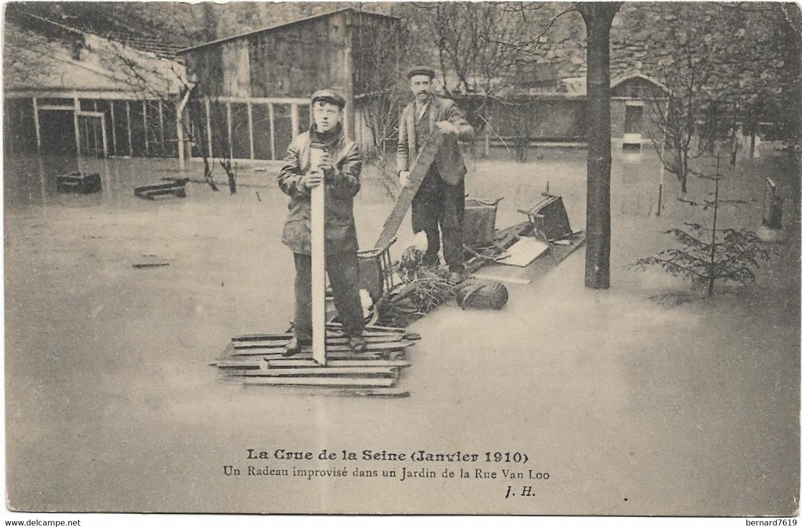 75 Paris 75016  -  Inondations 1910  -   Un Radeau Improvise  Dans Un Jardin De La Rue  Van Loo - Arrondissement: 16