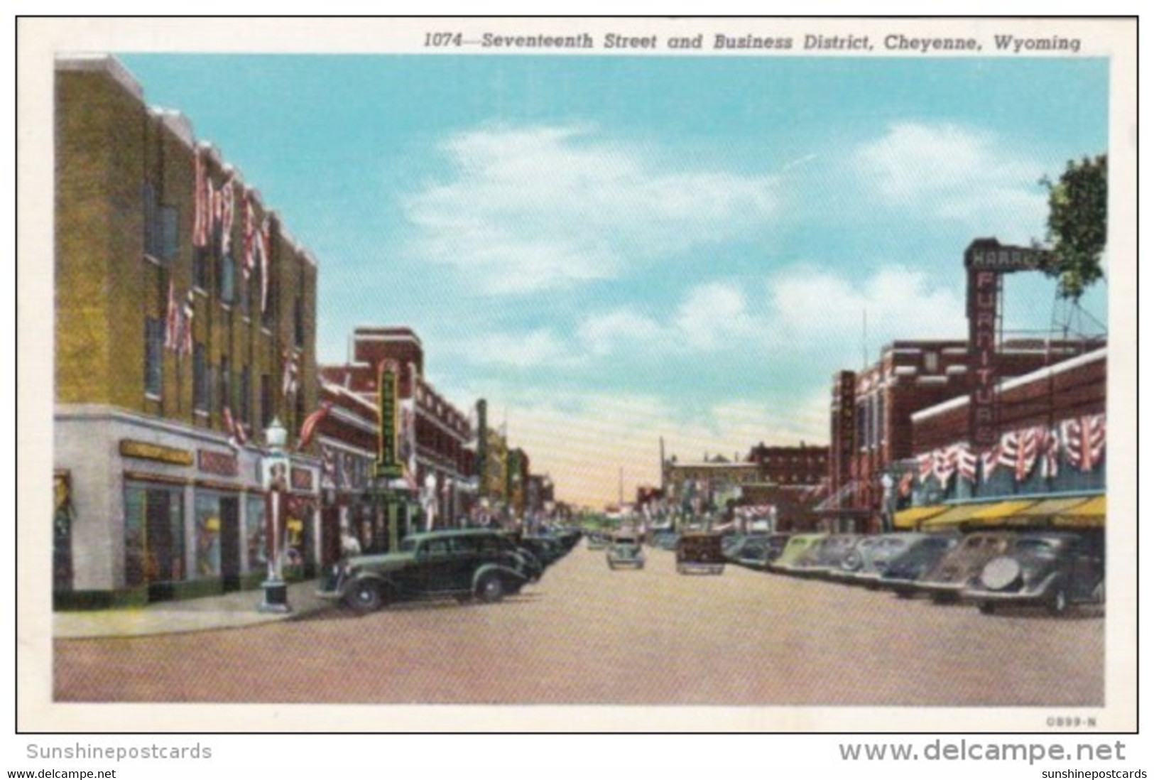 Wyoming Cheyenne Seventeenth Street And Business District 1944 - Cheyenne