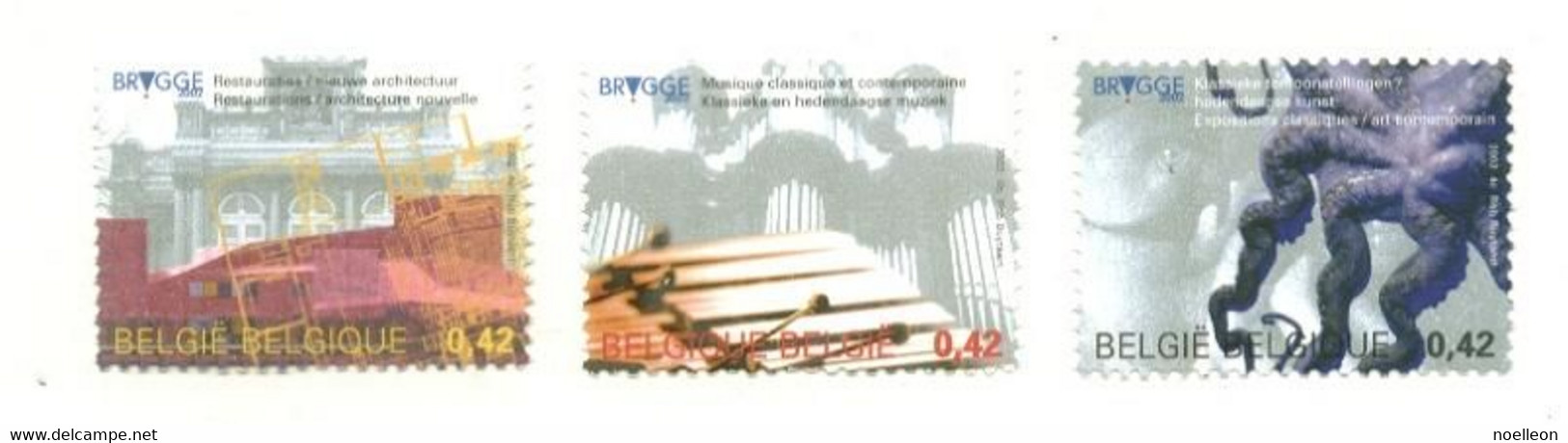 Timbres Belges - COB 3058 - 3060 - Bruges 2002 Capitale Culturelle  - XX - Nuevos