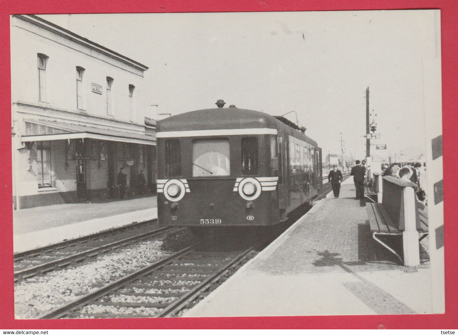 Piéton - Autorail Série 49 En Gare SNCB, Le 10 /07 /1959  ( Voir Verso ) - Chapelle-lez-Herlaimont