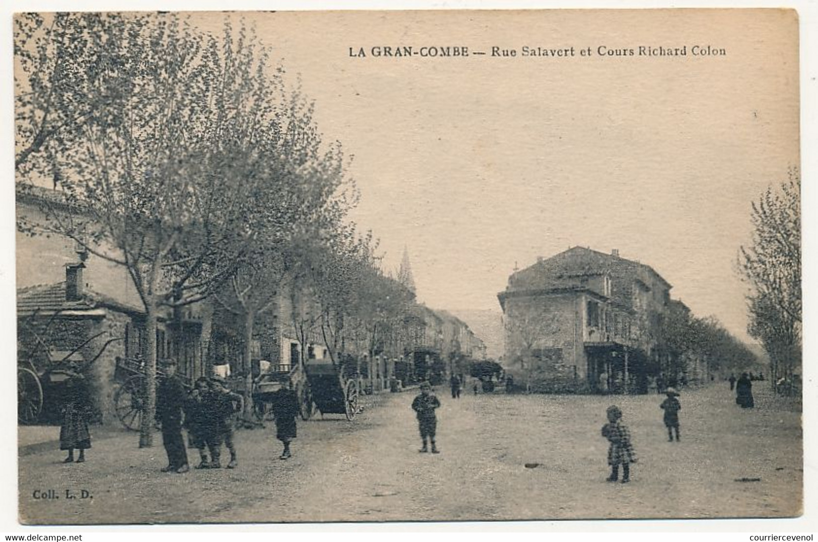 CPA - LA GRAND-COMBE (Gard) - Rue Salavert Et Cours Richard Colon - La Grand-Combe