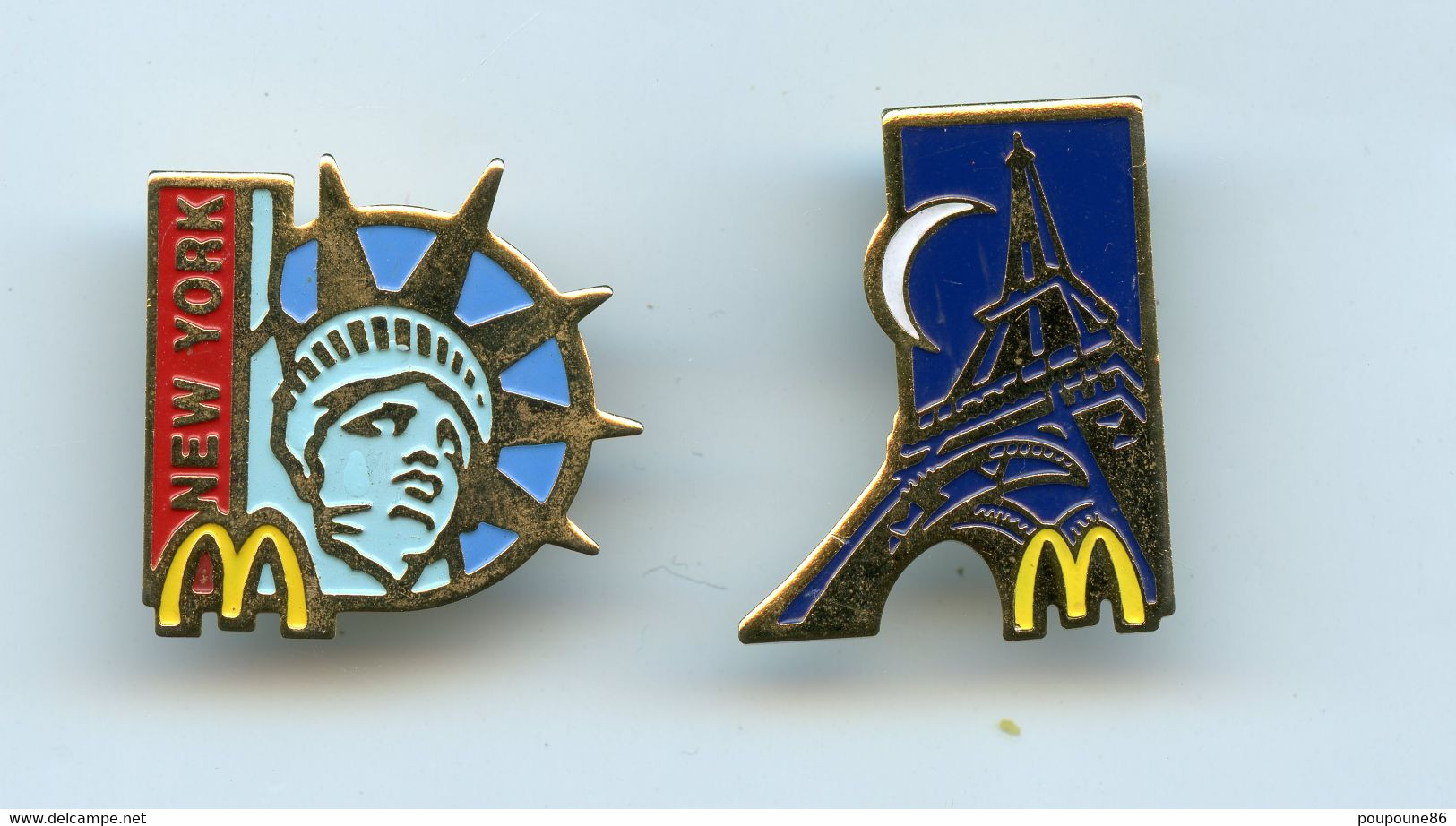 PINS - PIN'S -LOT 2 PIN'S SIGNÉS ARTHUS BERTRAND -MAC DONALD'S  -  PARIS TOUR EIFFEL Et NEW-YORK  STATUE DE LA LIBERTE - McDonald's