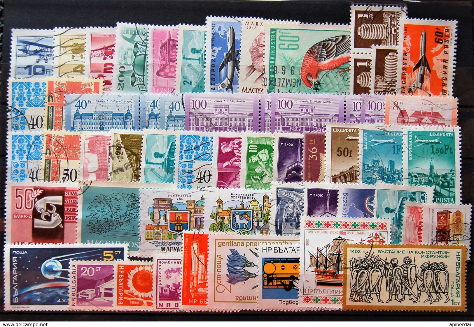 Pays De L'est - Small Batch Of 55 Stamps Used - Mezclas (max 999 Sellos)