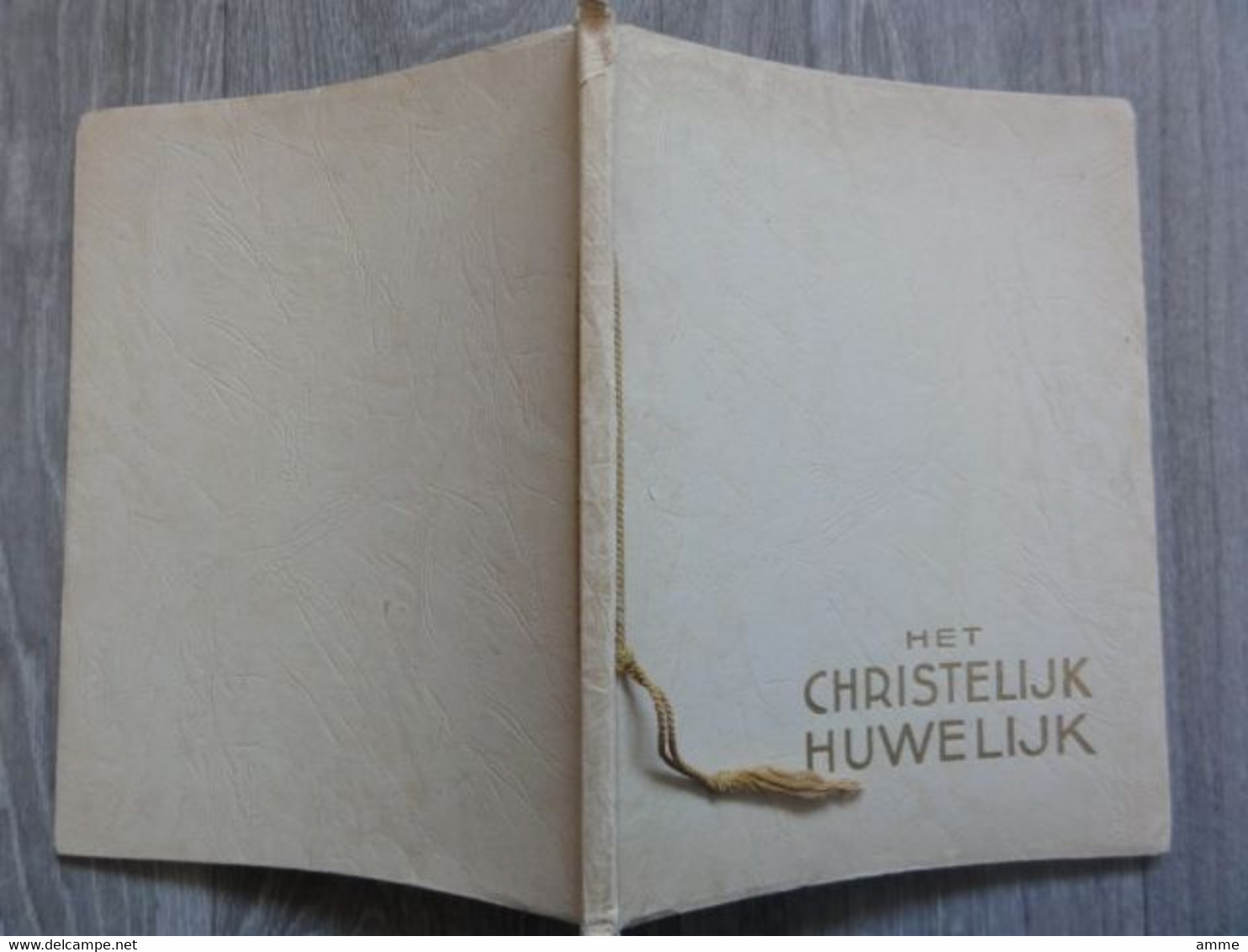 Eernegem *  (Boek)  Het Christelijk Huwelijk (trouwboekje 1945 Laga - Vanoudenhove) (prenten Albert Servaes)