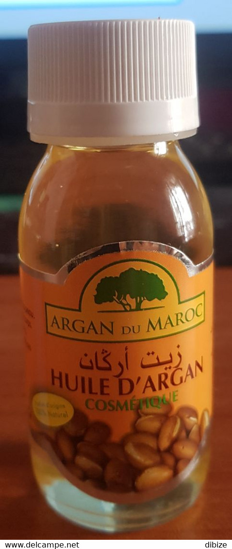 Maroc. Flacon D'huile D'argan Cosmétique. 60ml. Expiration En Décembre 2025. - Produits De Beauté