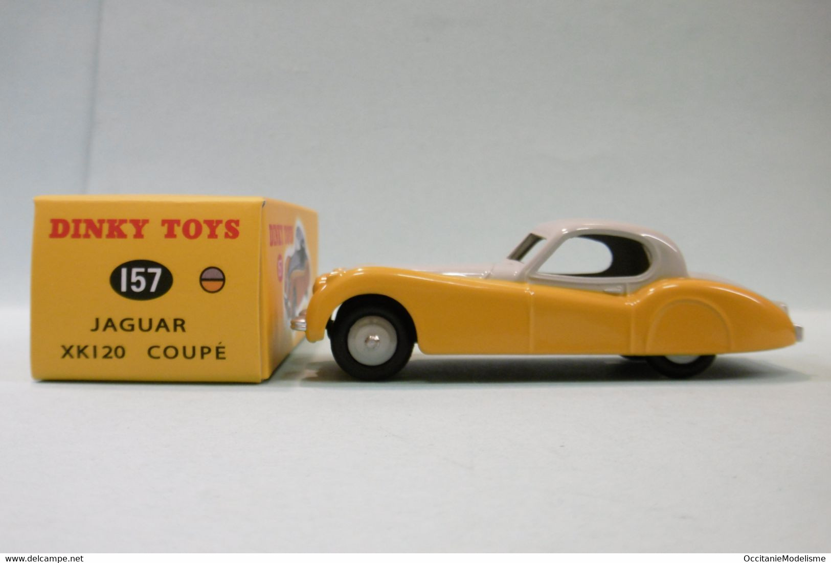 Dinky Toys / Atlas - JAGUAR XK120 COUPE Jaune Et Gris Réf. 157 Neuf 1/43 - Dinky