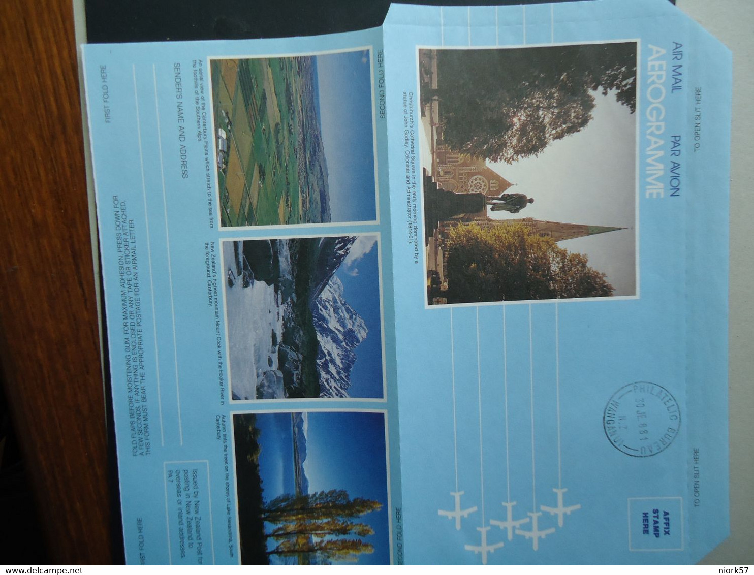 NEW ZEALAND   4  MINT AEROGRAMME LANDSCAPES MONUMENTS - Luftpost