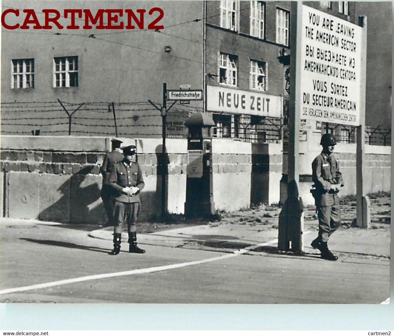DIE MAUER DURCH BERLIN MUR DE BERLIN POCHETTE DE 12 PHOTOGRAPHIES PORTE BRANDEBOURG POSTDAM BERNAU MEMENTO CHECKPOINT