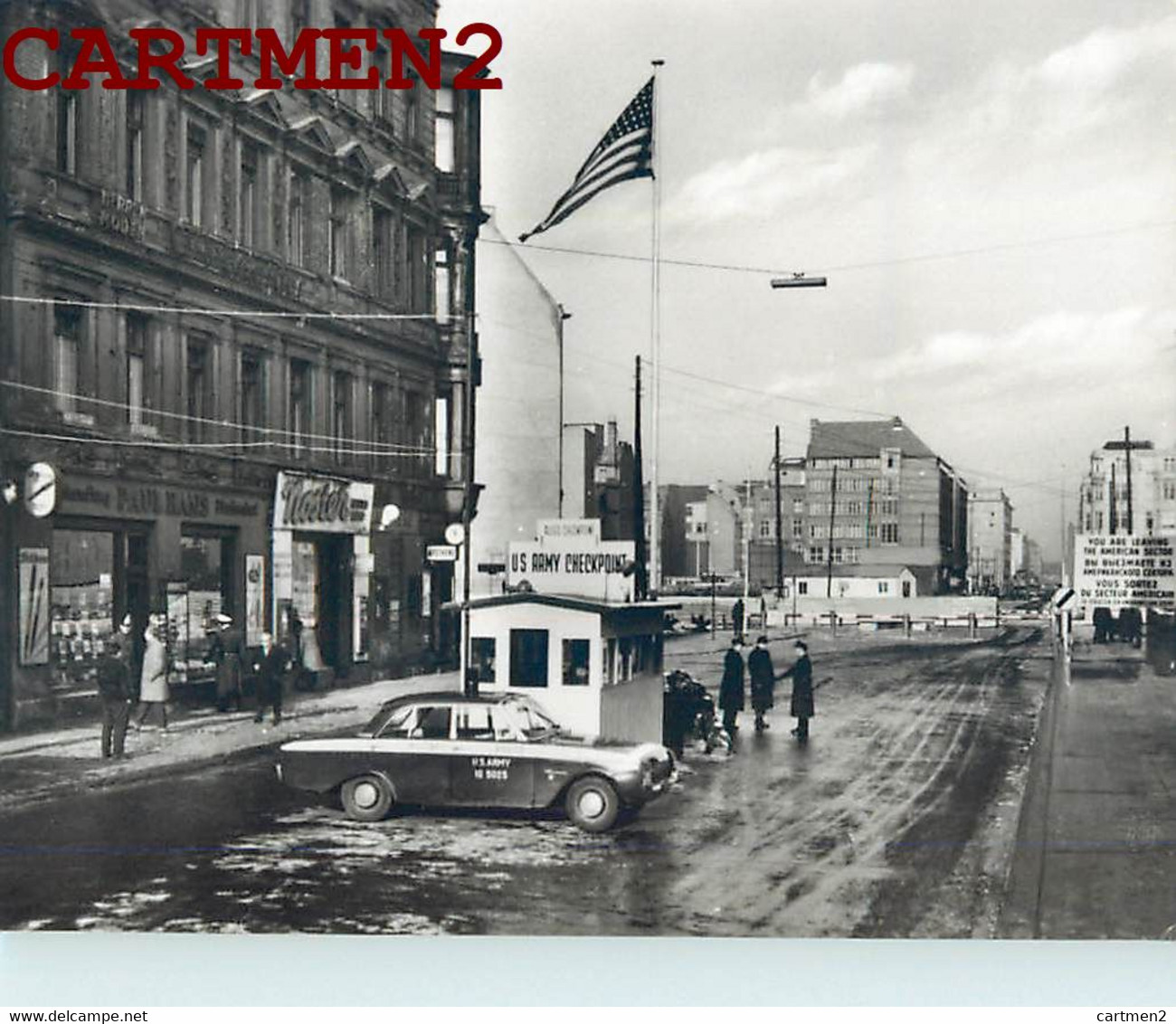 DIE MAUER DURCH BERLIN MUR DE BERLIN POCHETTE DE 12 PHOTOGRAPHIES PORTE BRANDEBOURG POSTDAM BERNAU MEMENTO CHECKPOINT