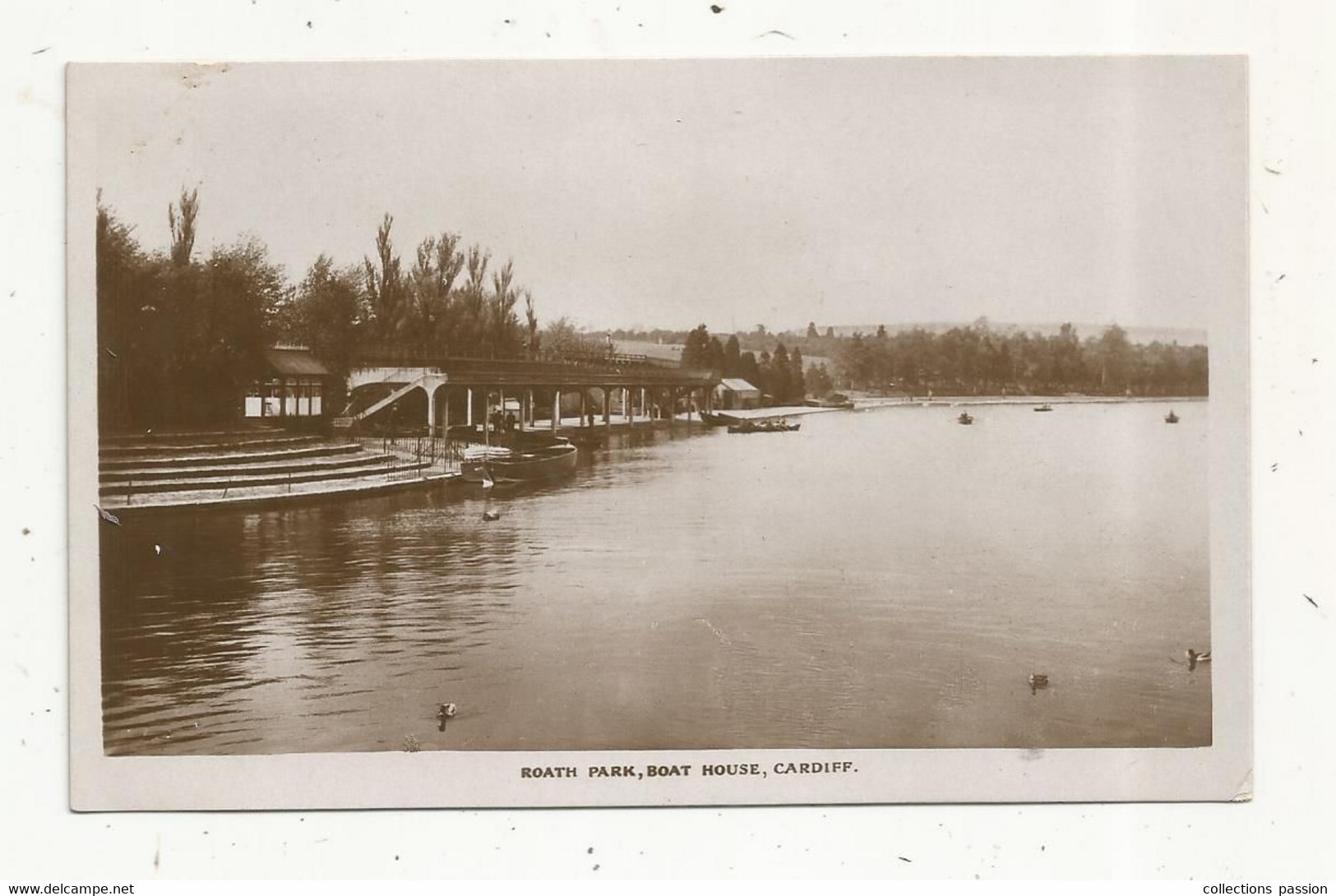 Cp , Pays De Galles , CARDIFF, Roath Park ,boat House , écrite 1923 - Glamorgan