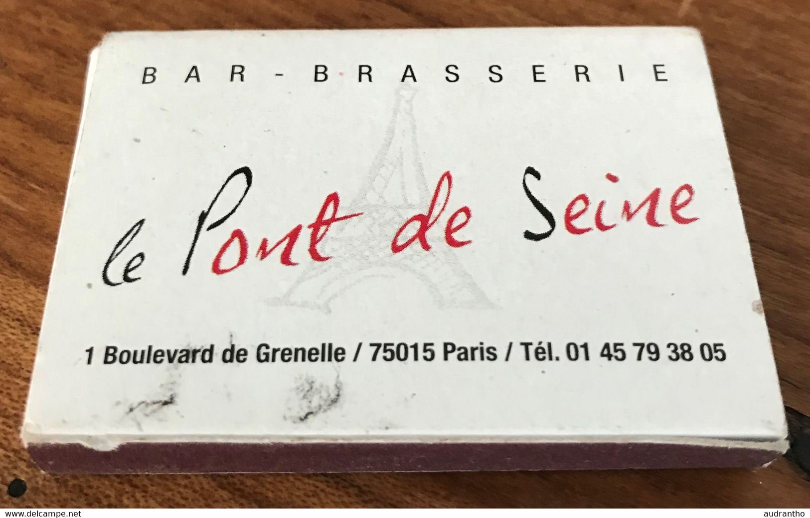 Boîte D'allumettes Le Pont De Seine Bar Brasserie 1 Boulevard De Grenelle Paris - Boites D'allumettes