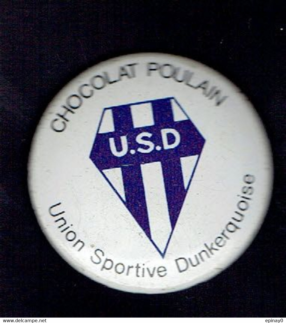 Badge Tôle Sérigraphiée (chocolat Poulain) Club De BILLARD - U.S.D. Union Sportive Dunkerquoise - DUNKERQUE - Billares