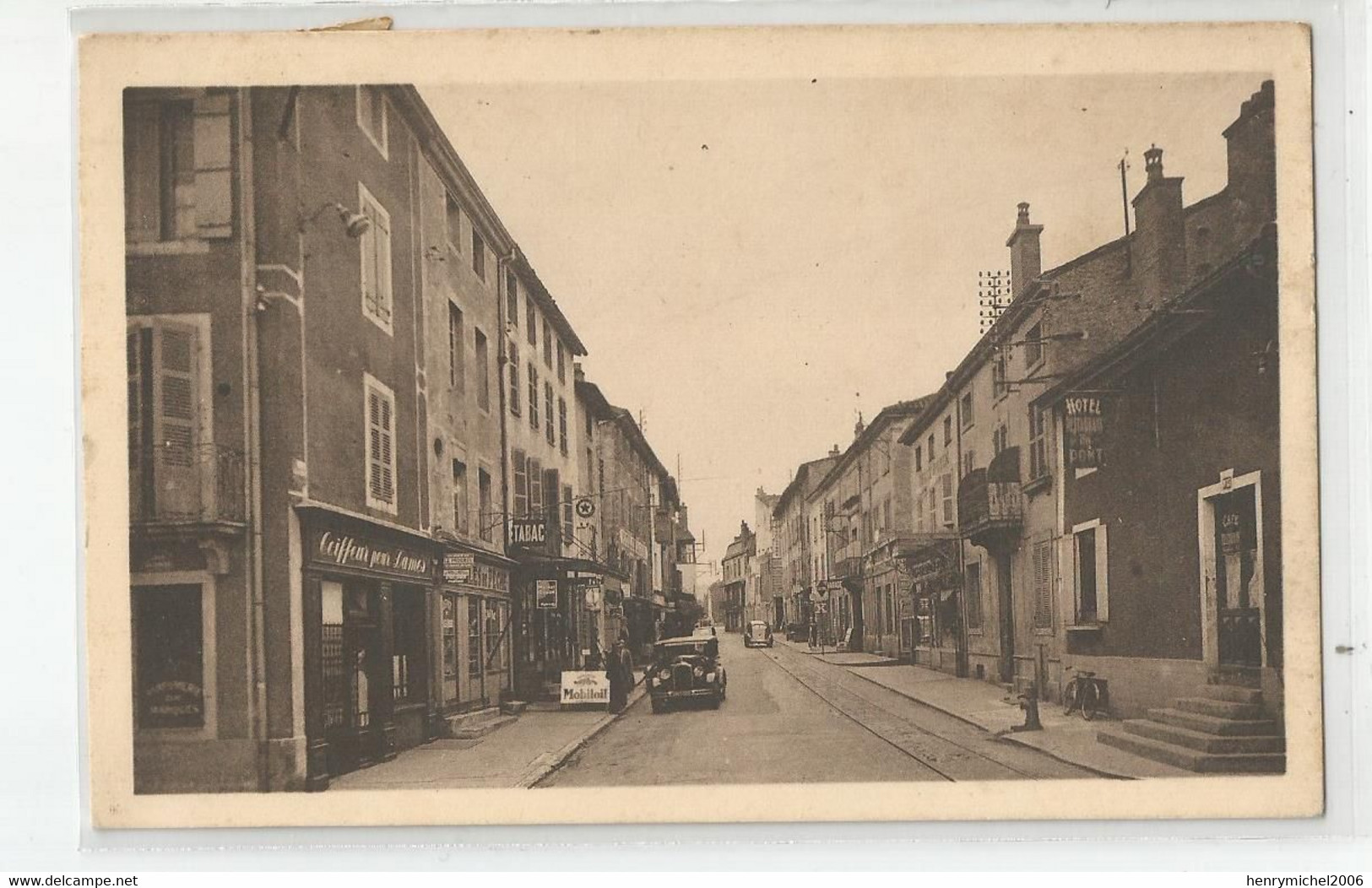 71 Saone Et Loire Tournus Tabac Hotel Pompe A Essence Auto Rue Jean Jaures Ed Bourgeois Chalon Sur Saone - Autres & Non Classés