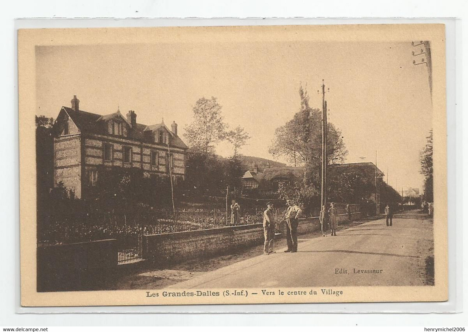 76 -  Les Grandes Dalles Vers Le Centre Du Village Route  Ed Levasseur Photo Jaouen A Rouen - Other & Unclassified