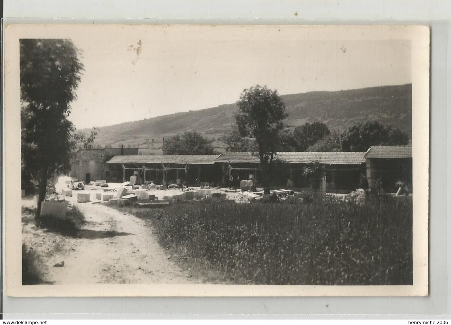 01 Ain Romanèche La Montagne Carrières De Villette Carrière De Pierres Ed D'art Bl Lagnieu - Non Classés