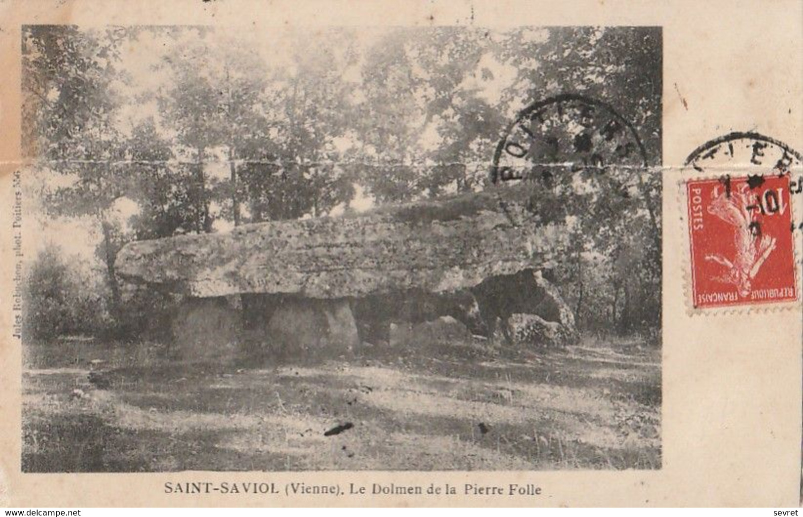 SAINT-SAVIOL. - Le Dolmen De La Pierre Folle - Dolmen & Menhire