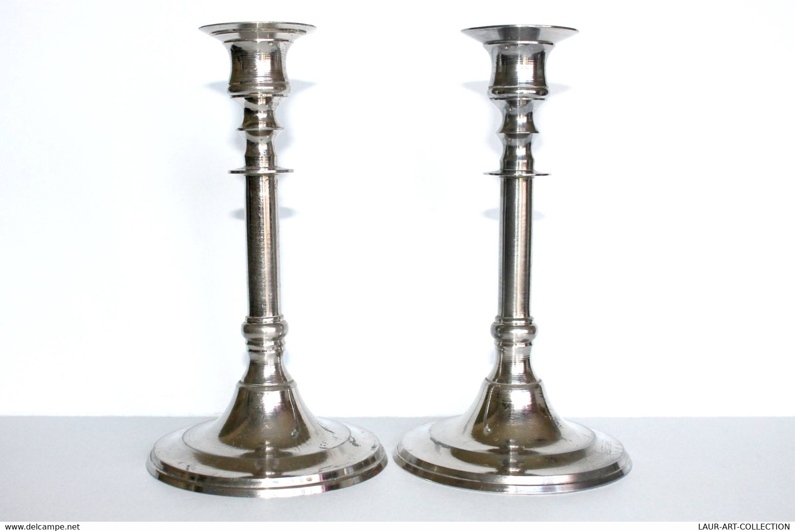 JOLIE ANCIENNE PAIRE DE BOUGEOIR, FLAMBEAU EN METAL ARGENTÉ - STYLE LOUIS XV - 19x10cm         (1502.3) - Candeleros, Candelabros Y Palmatorias