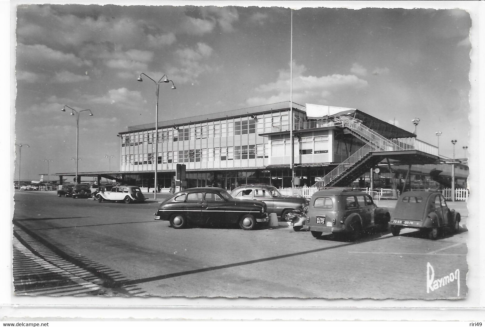 Cpsm, 94, Orly, Aiport, Aeroport PARIS-ORLY, L .  Aérogare Sud (seine) 2cv Citroën, Traction, Panhard, Dos Vierge - Vliegvelden